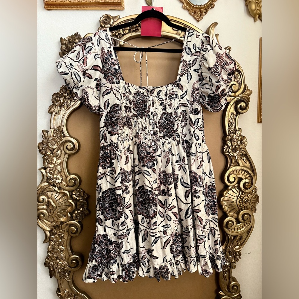 House of Harlow White Tiger Floral Smocked Square Neck Ruffle Dress Poof Sleeve
